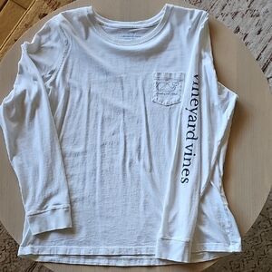 Vineyard Vines Womens Long Sleeve Tee in White with Navy Graphics